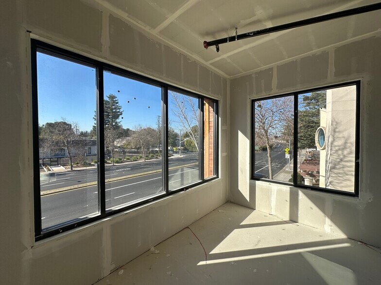 More Photos Of 4115 El Camino Real, Palo Alto Storefront Retail Office For Sale