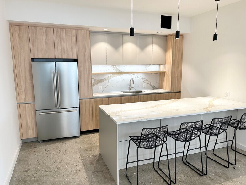 More Photos Of 349 Fifth Ave, New York Loft Creative Space For Lease