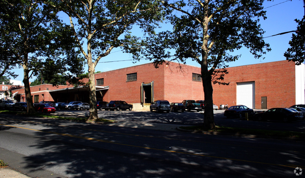 Primary Photo Of 333 Buttonwood St, West Reading Manufacturing For Sale