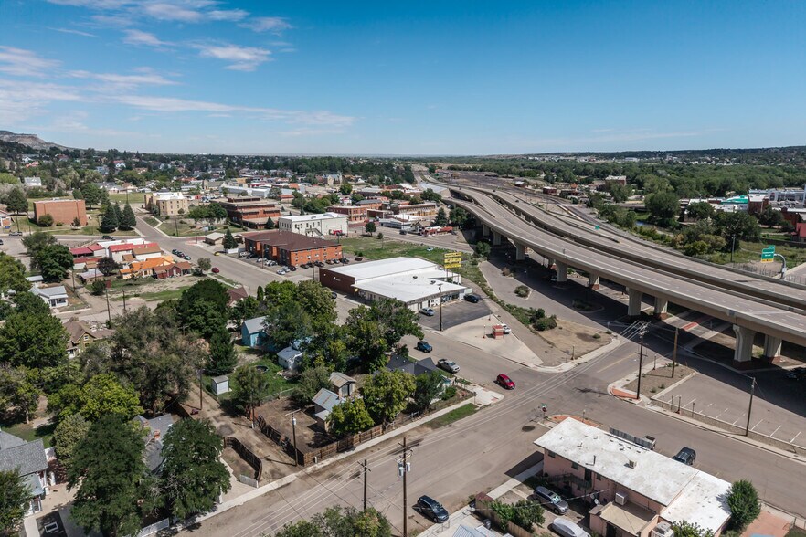 More Photos Of 416 State St, Trinidad Flex For Sale