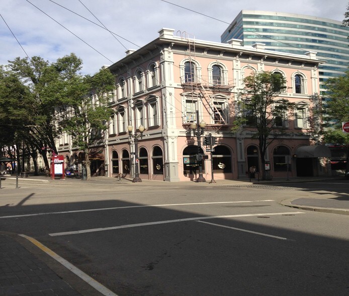 More Photos Of 101 SW Yamhill Street, Portland Office For Lease
