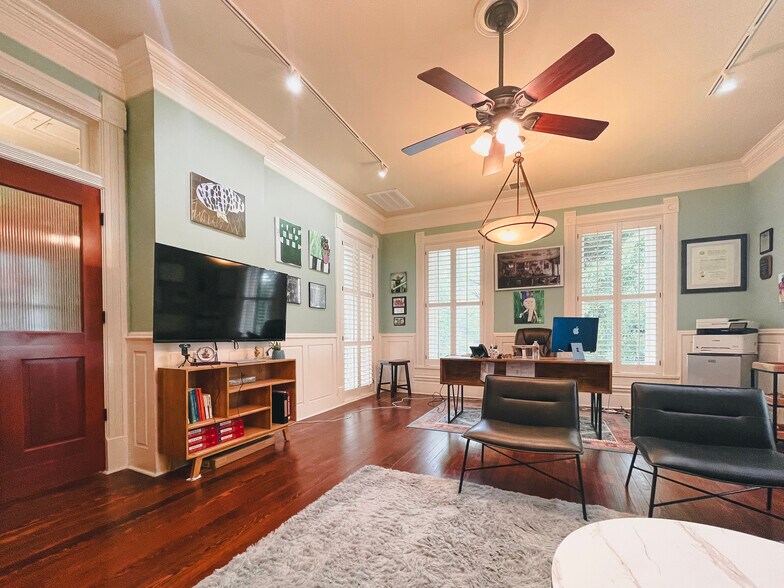 More Photos Of 506 W 14th St, Austin Office Residential For Lease