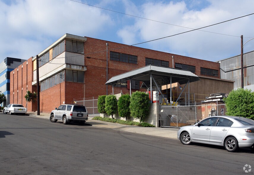 More Photos Of 124-132 Maryland St, El Segundo Unknown For Lease