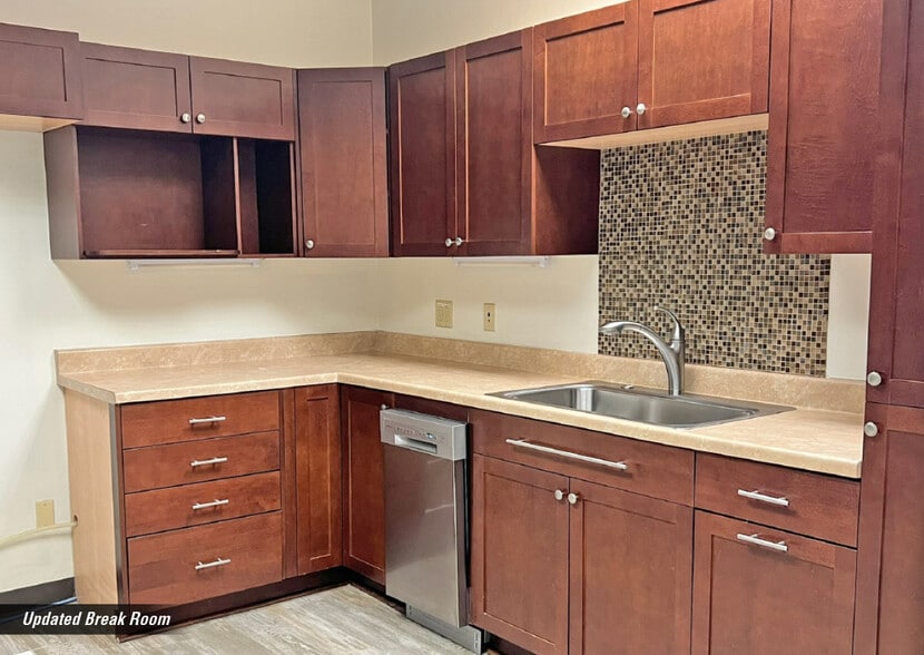 More Photos Of 320 Gold Ave SW, Albuquerque Office For Lease