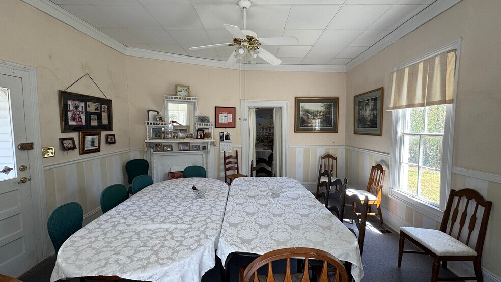 More Photos Of 6720 S Sweetwater Rd, Lithia Springs Office For Sale