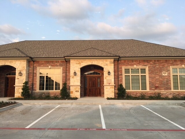 Primary Photo Of 8668 John Hickman Pkwy, Frisco Medical For Lease