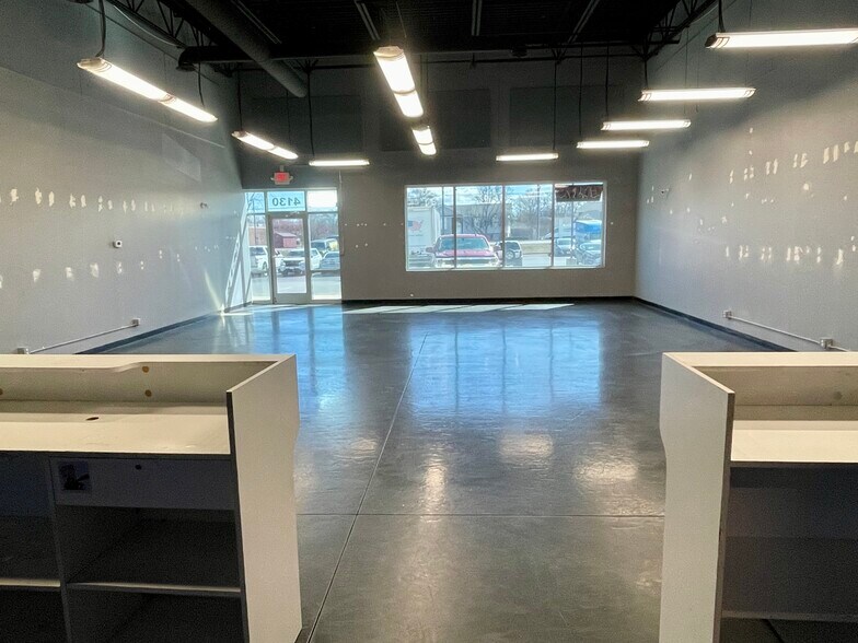 More Photos Of 4100-4136 Lafayette Blvd, Fredericksburg Light Distribution For Lease