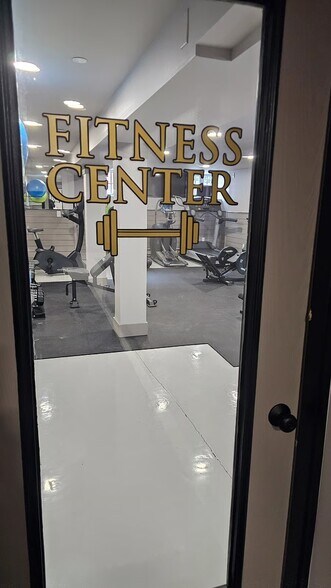 More Photos Of 241 S 5th St, Reading Apartments For Sale