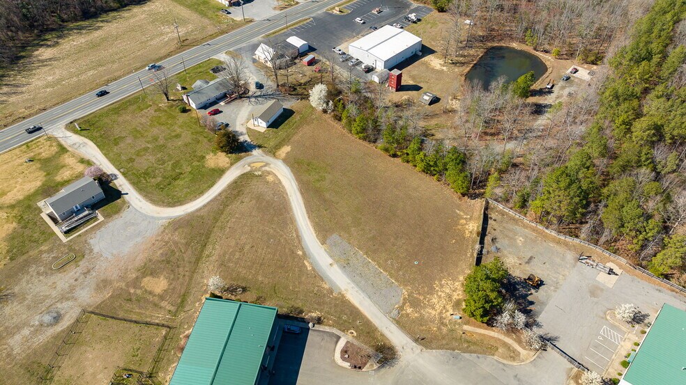 More Photos Of 0 Commerce, Ruther Glen Land For Sale