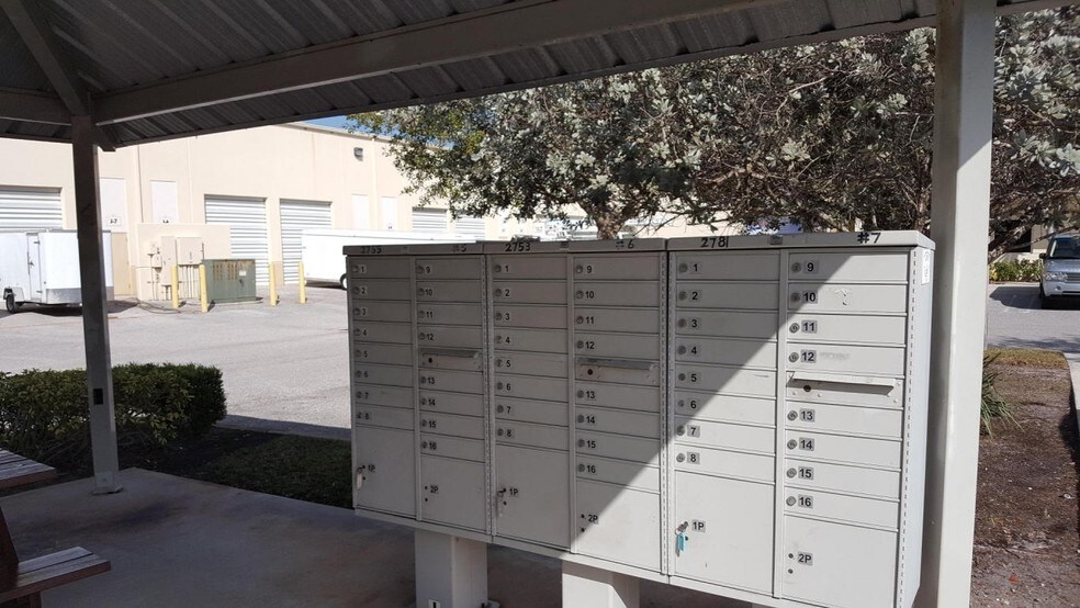 More Photos Of 2755 Vista Pky, West Palm Beach Coworking Space