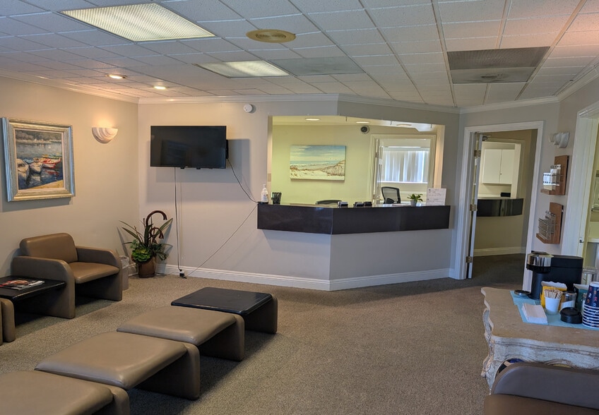 More Photos Of 2664 Atlantic Ave, Long Beach Medical For Lease