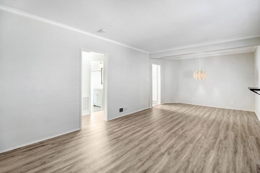 More Photos Of 2003 Lake Ave, Altadena Apartments For Sale