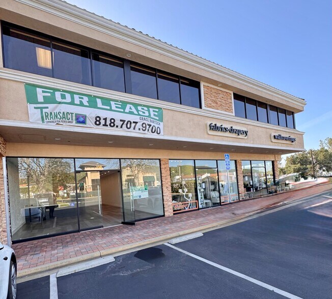 More Photos Of 3262 E Thousand Oaks Blvd, Westlake Village Storefront Retail Office For Lease