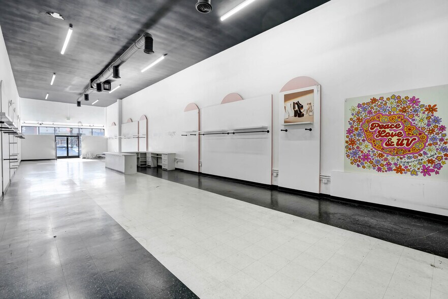 More Photos Of 212 N San Fernando Blvd, Burbank Storefront For Sale