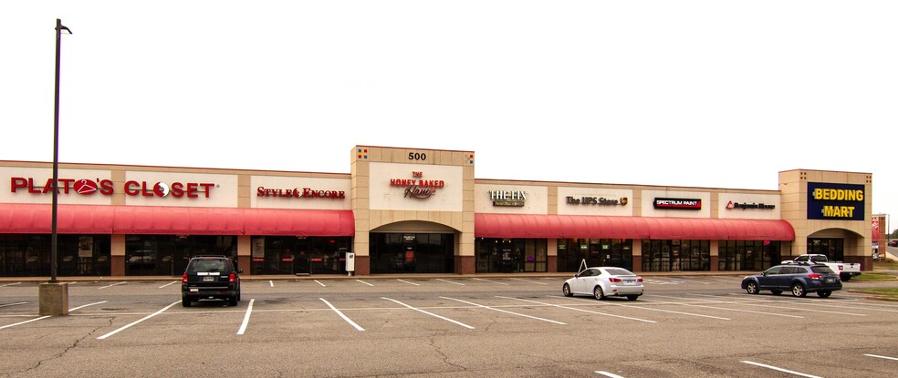 More Photos Of 500 Amity Rd, Conway Unknown For Lease