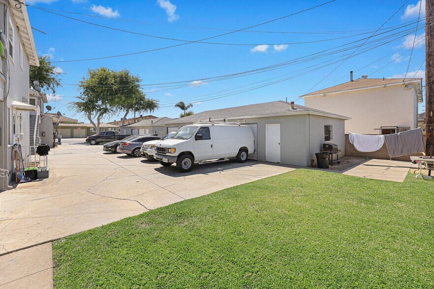 More Photos Of 705 W Madison Ave, Montebello Apartments For Sale