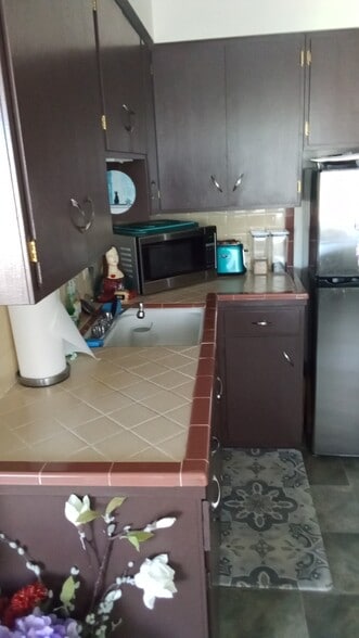 More Photos Of 5625 Mission St, San Francisco Multifamily For Sale