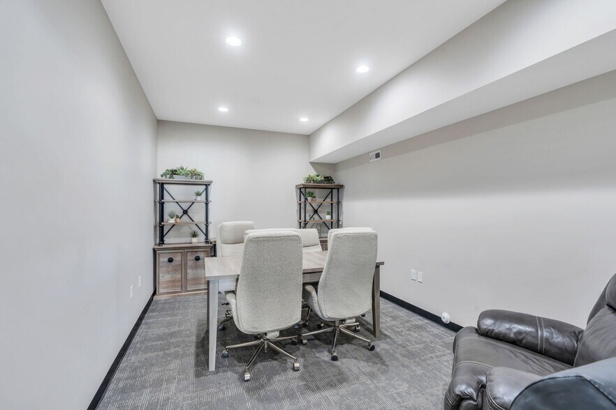 More Photos Of 329 W Main St, American Fork Light Manufacturing For Lease