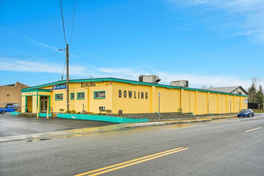 Primary Photo Of 27120 92nd Ave NW, Stanwood Bowling Alley For Sale