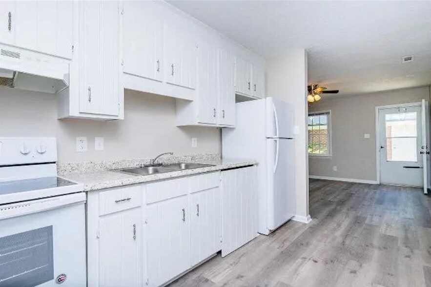 More Photos Of 520 Suburb St, Rocky Mount Apartments For Sale