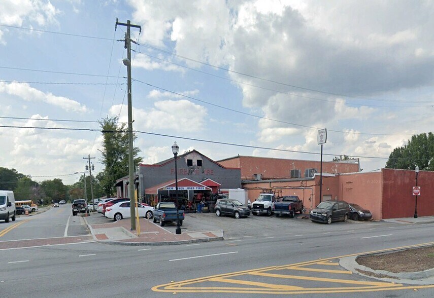 Primary Photo Of 85 W Broad St, Fairburn Freestanding For Sale