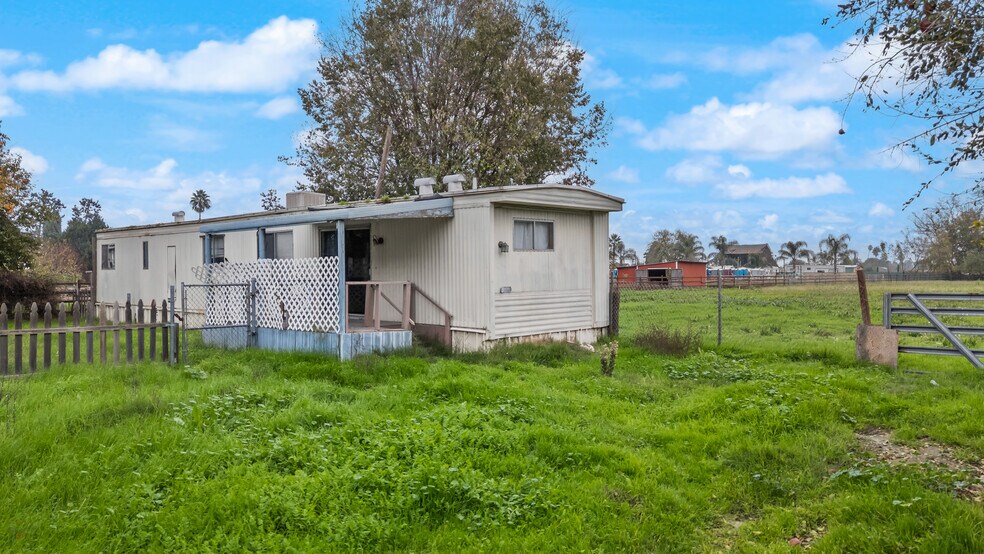 More Photos Of 9676 S Airport Way, Manteca Specialty For Sale