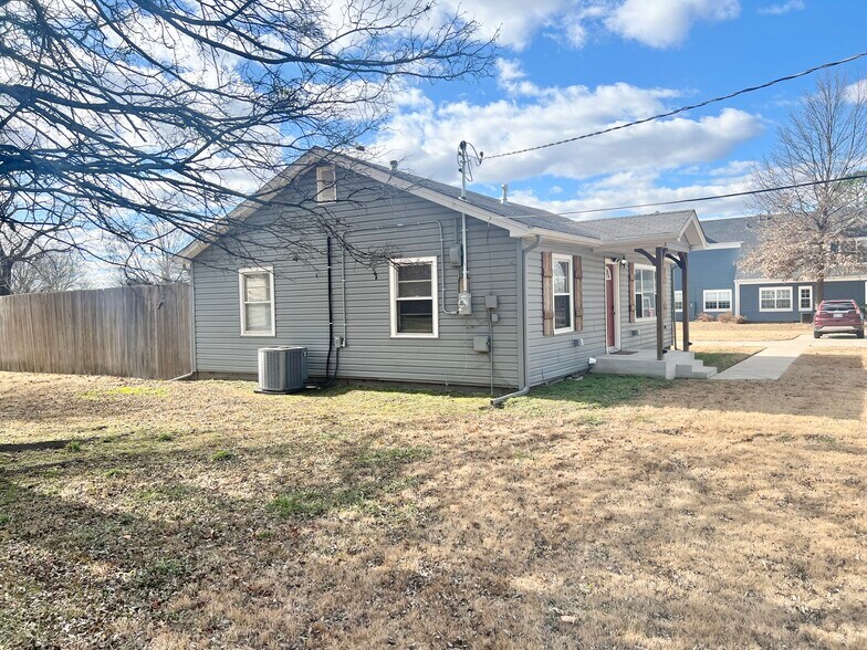 More Photos Of 409 W Washington St, Broken Arrow Land For Sale