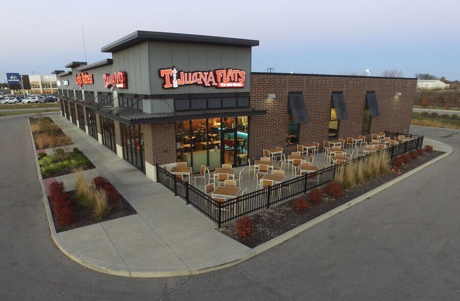 More Photos Of 17535 Terry Lee Crossing, Noblesville Freestanding For Lease