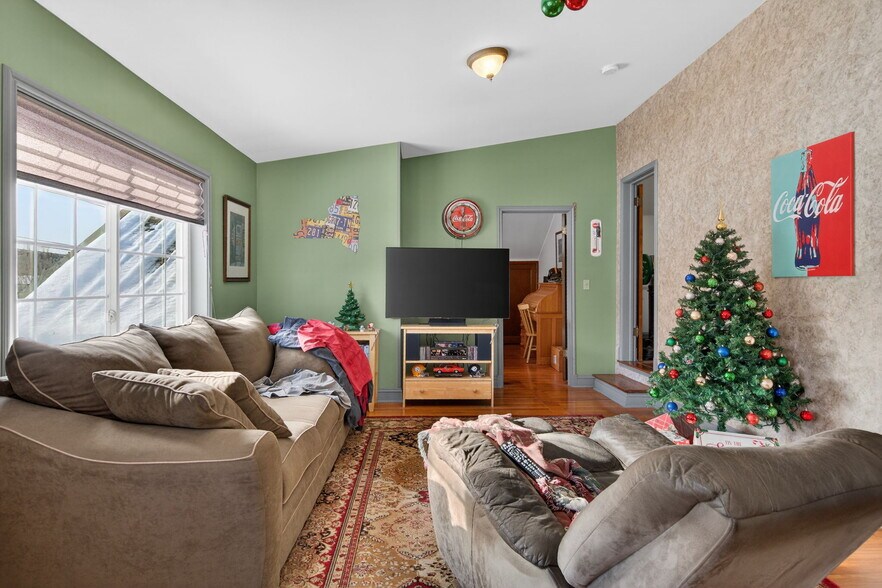 More Photos Of 2353 State Highway 80, West Burlington Freestanding For Sale