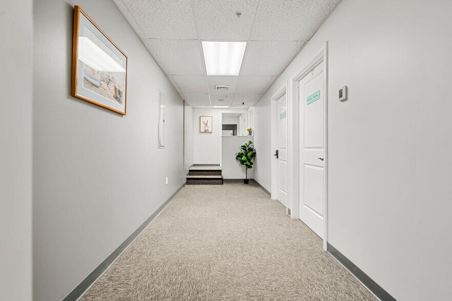 More Photos Of 19 Bridge St, Kittery Coworking Space