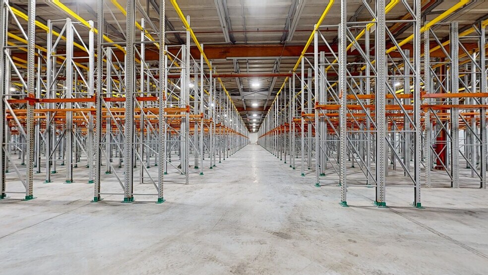 More Photos Of 1100 E Parkway S, Memphis Refrigeration Cold Storage For Lease