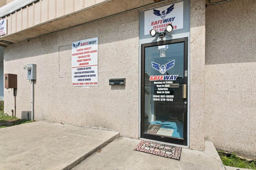 More Photos Of 6701 Beach Blvd, Jacksonville Freestanding For Lease