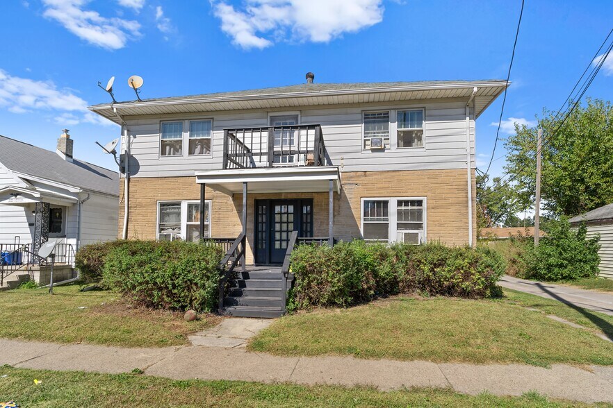 More Photos Of , Toledo Multifamily For Sale