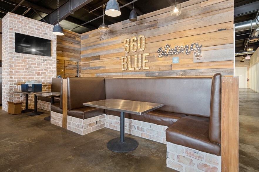 More Photos Of 790 N Highway 393, Santa Rosa Beach Warehouse For Lease