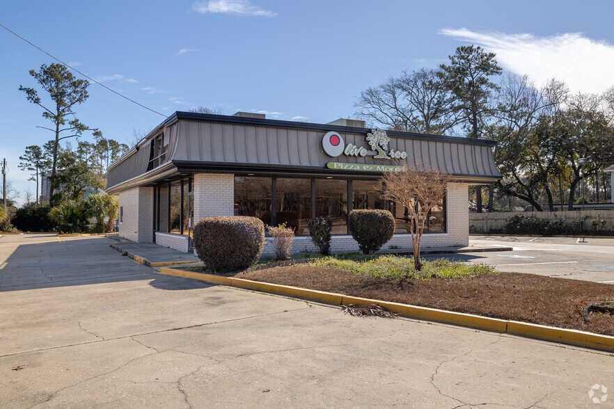 More Photos Of 2401 S Kings Hwy, Myrtle Beach Restaurant For Lease