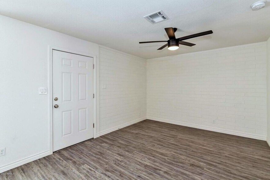 More Photos Of 6725 E Earll Dr, Scottsdale Apartments For Sale