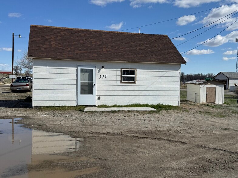 More Photos Of 417 S 20th St E, Riverton Multifamily For Sale