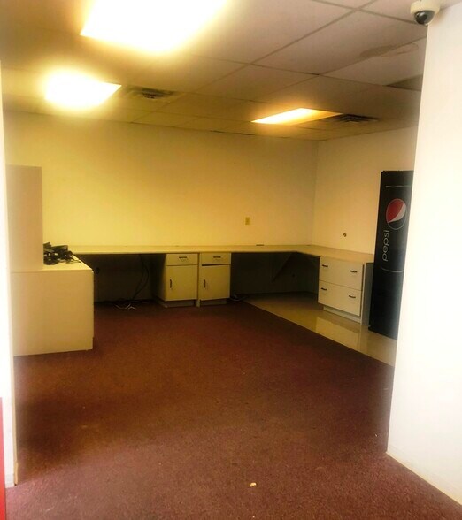 More Photos Of 3555-3559 W Wright St, Boise Light Manufacturing For Lease