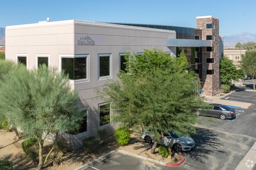 Primary Photo Of 77933 Las Montanas Rd, Palm Desert Office For Lease