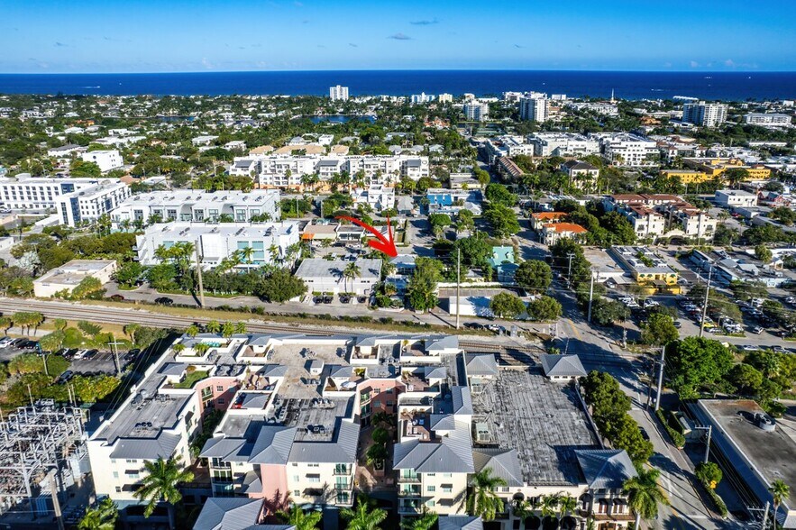 More Photos Of 301 NE 1st St, Delray Beach Freestanding For Sale