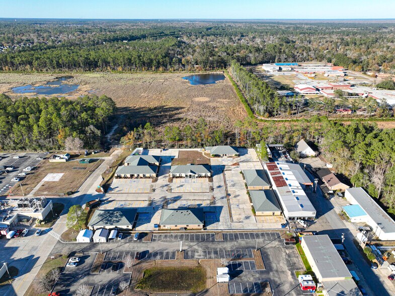 More Photos Of 300 Gateway Dr, Slidell Unknown For Lease