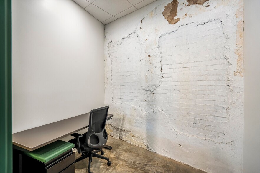 More Photos Of 1109-1115 Dumble st, Houston Office For Lease