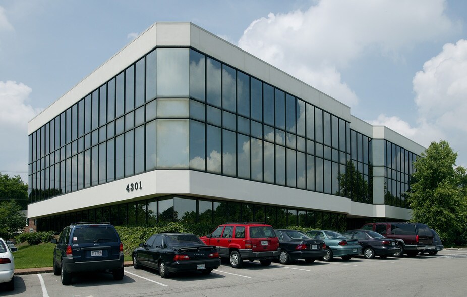 More Photos Of 4301 Hillsboro Rd, Nashville Office For Lease
