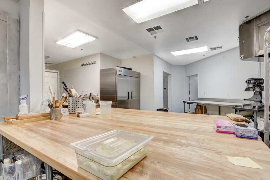 More Photos Of 4375 S Buffalo Dr, Las Vegas Storefront Retail Office For Sale