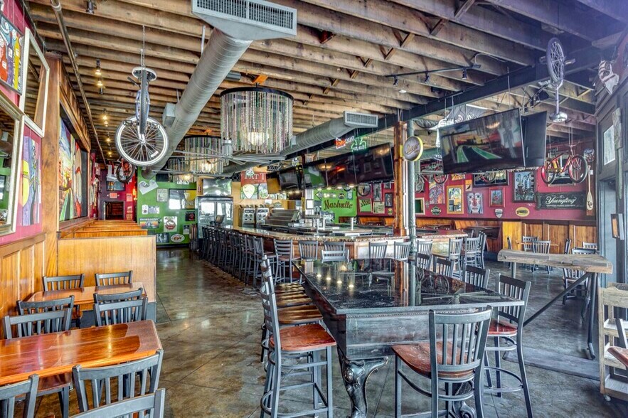 More Photos Of 1016 Woodland St, Nashville Restaurant For Lease