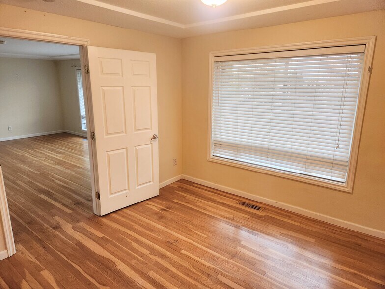 More Photos Of 202 NW 179th St, Ridgefield Land For Sale