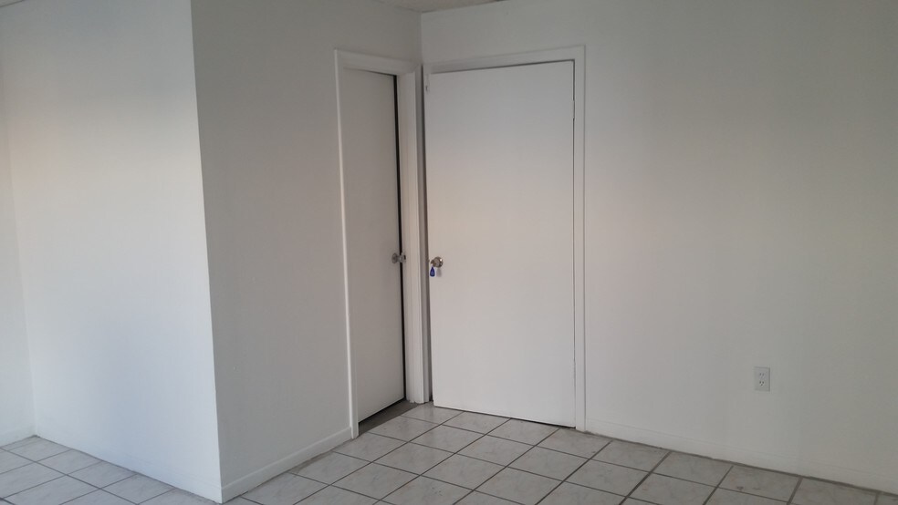 More Photos Of 7760 W 20th Ave, Hialeah Warehouse For Sale