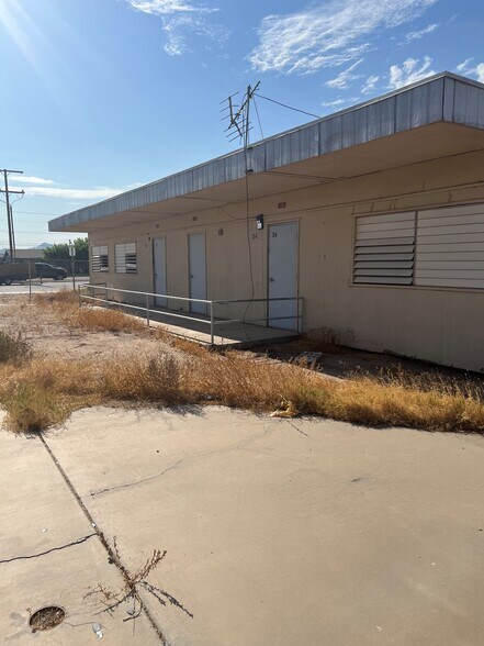 More Photos Of 401 S 3rd St, Blythe Religious Facility For Sale