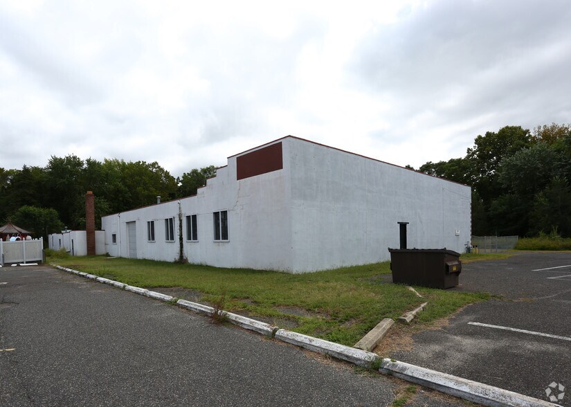 More Photos Of 400 Lincoln Ave, West Collingswood Heights Warehouse For Sale
