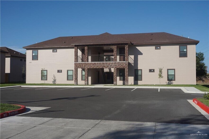 Primary Photo Of 1100-1112 W Eisenhower St, Pharr Apartments For Sale